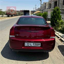 کرایسلەر 300
